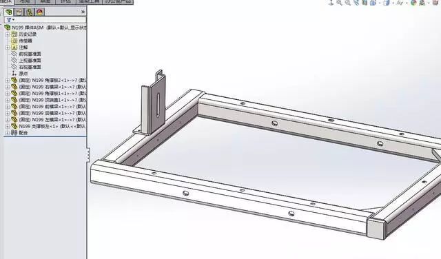 SOLIDWORKS零件鏡像1.jpg SOLIDWORKS零件鏡像1.jpg